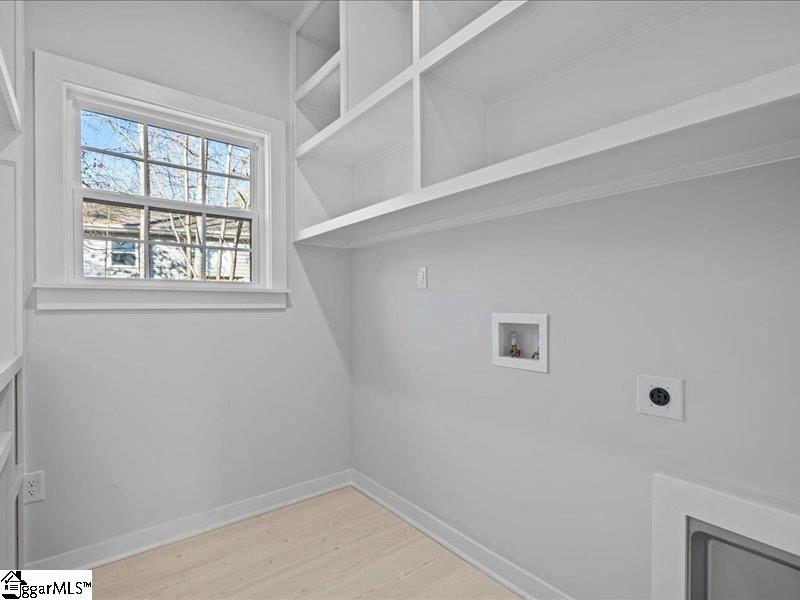 111 Jericho Road Easley, SC 29640 - Photo 26 of 32 Custom Laundry Room