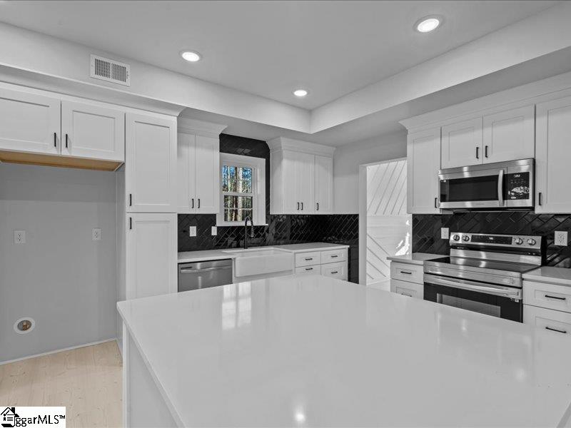 111 Jericho Road Easley, SC 29640 - Photo 7 of 32