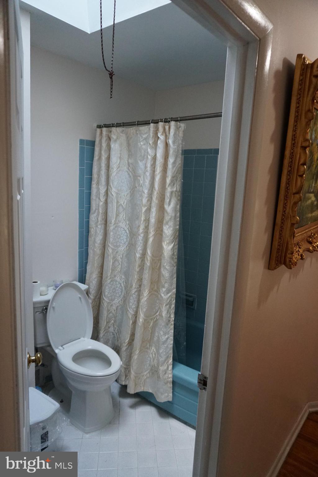 11921 Stevens Road Philadelphia, PA 19116 - Photo 16 of 35