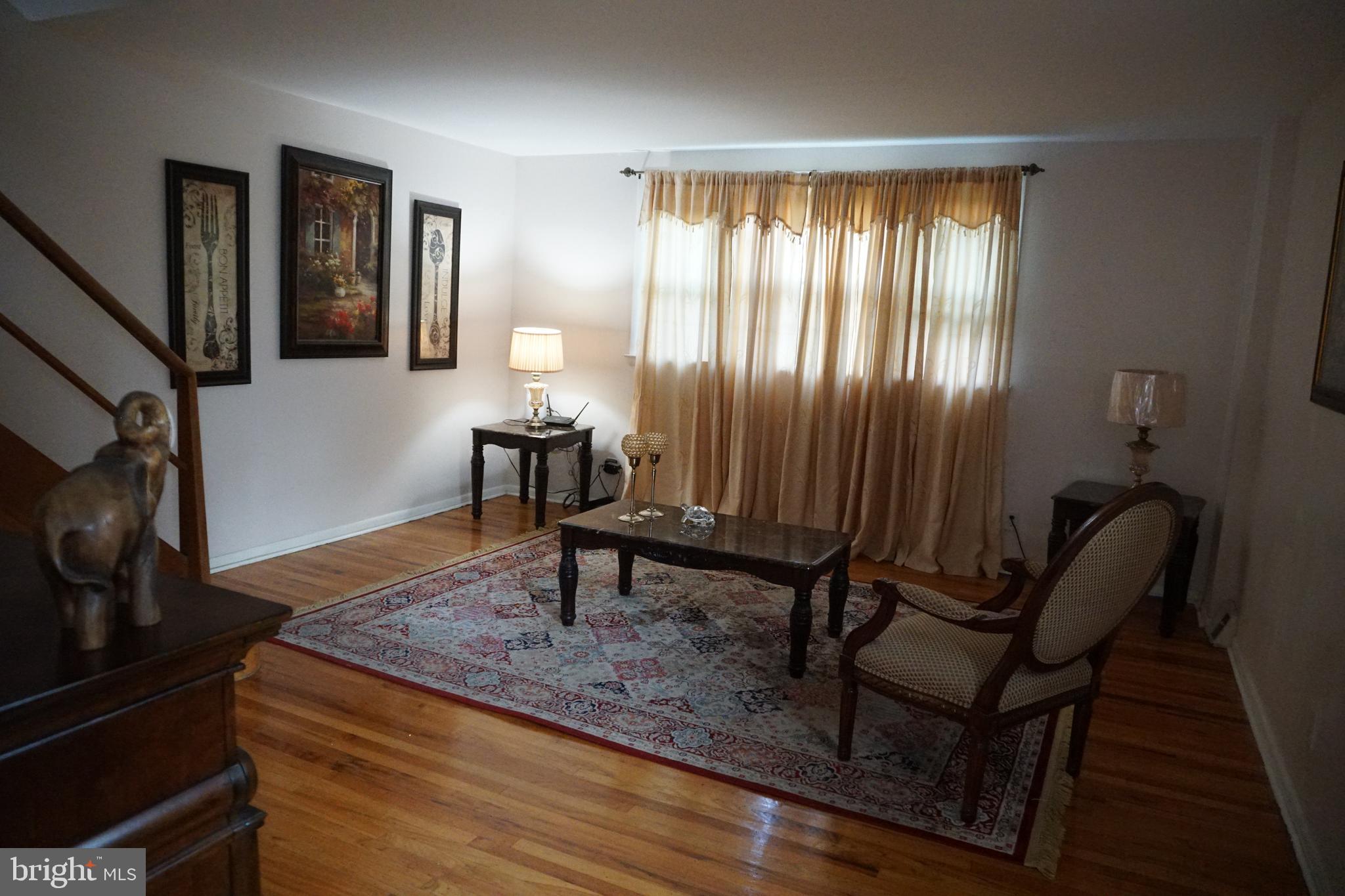 11921 Stevens Road Philadelphia, PA 19116 - Photo 4 of 35