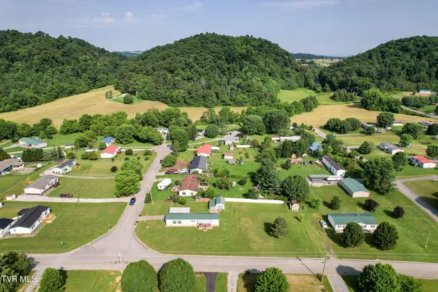 $163,000 | 8 Circling Drive, Chuckey, TN 37641