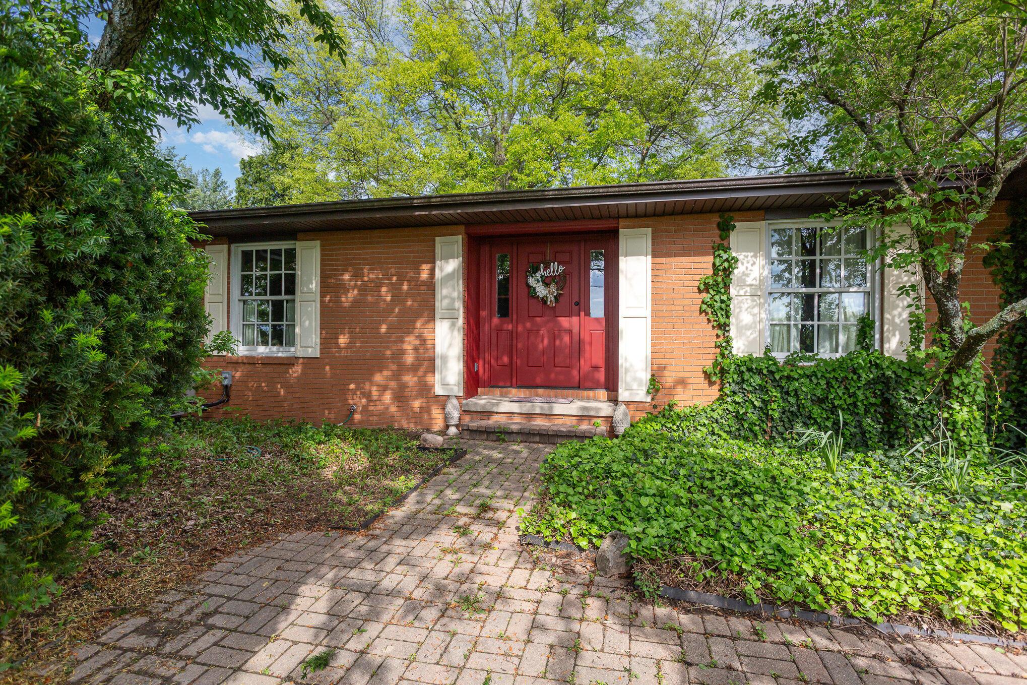 26976 Jackson Road Circleville, OH 43113 - Photo 2 of 69 004_8l9a0072-edit_31