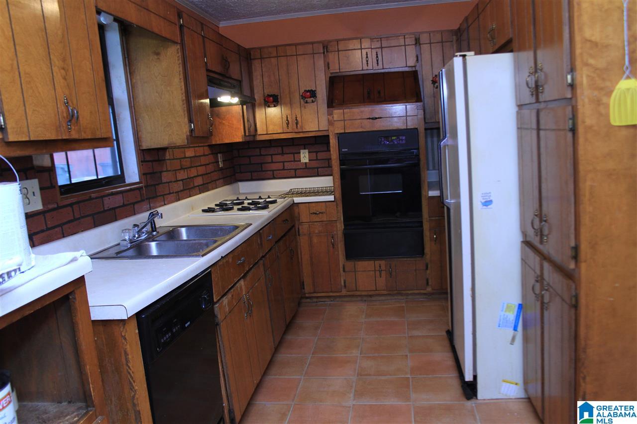 174 Warrior Circle Ohatchee, AL 36271 - Photo 8 of 36