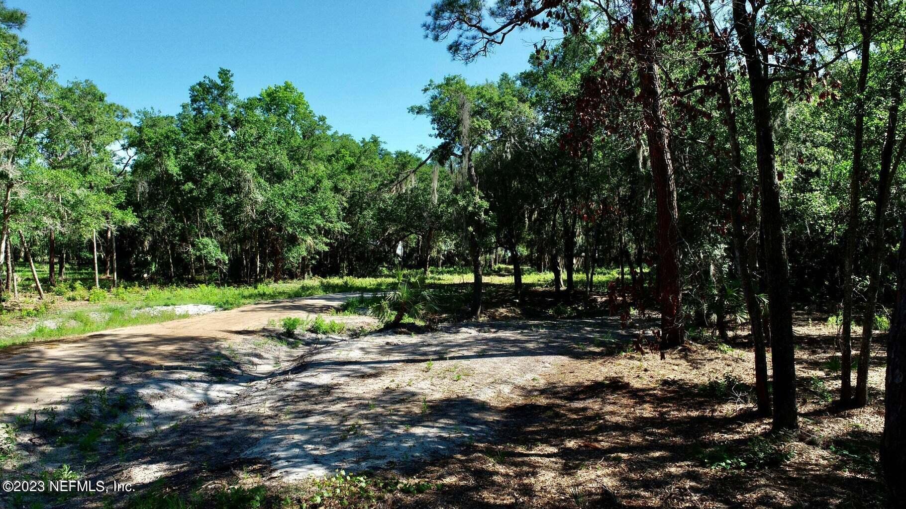 3901 Starratt Road Jacksonville, FL 32226 - Photo 4 of 18 20230428170834962210000000-o