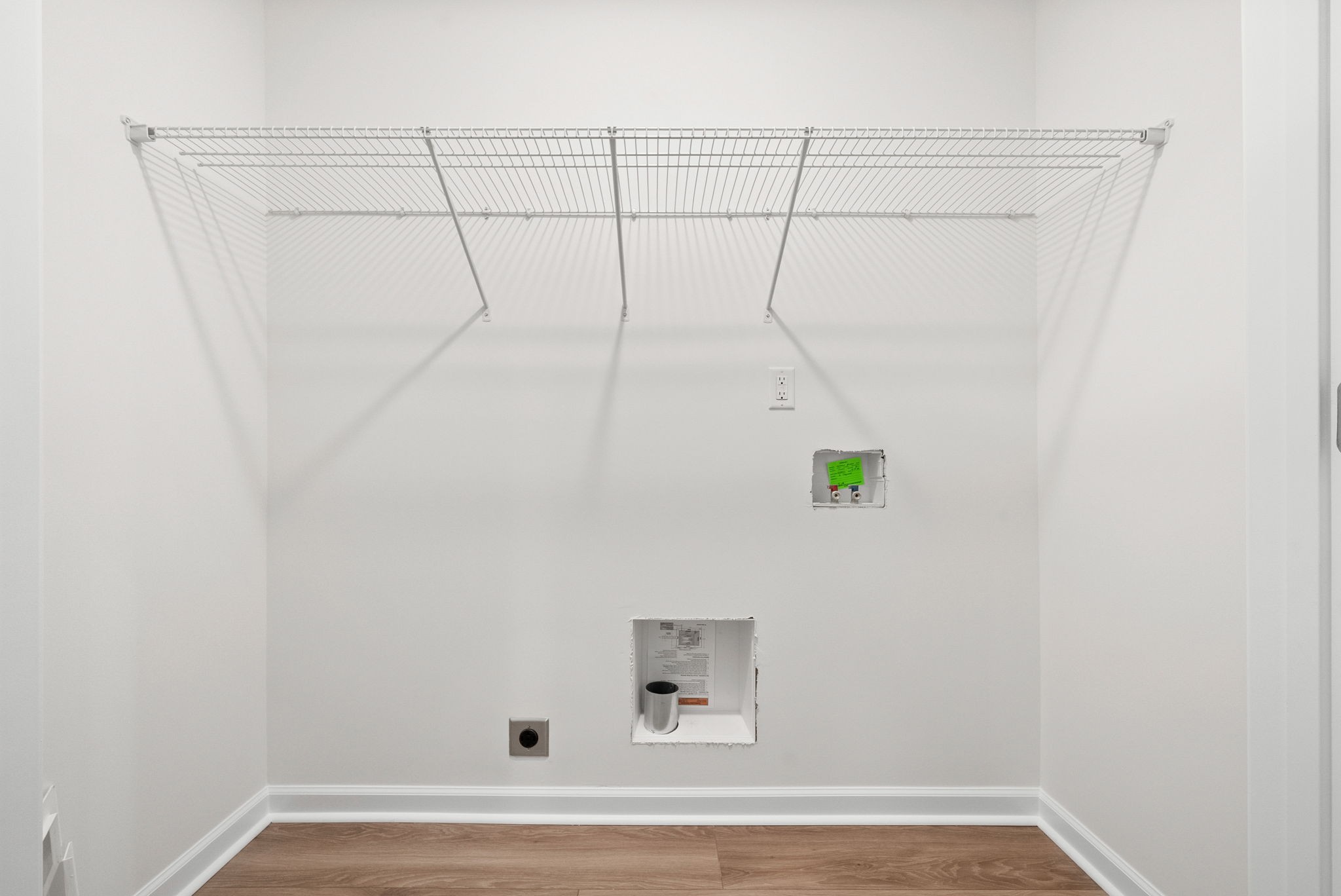 1912 Evans Road Clarksville, TN 37042 - Photo 11 of 32 a view of a small room