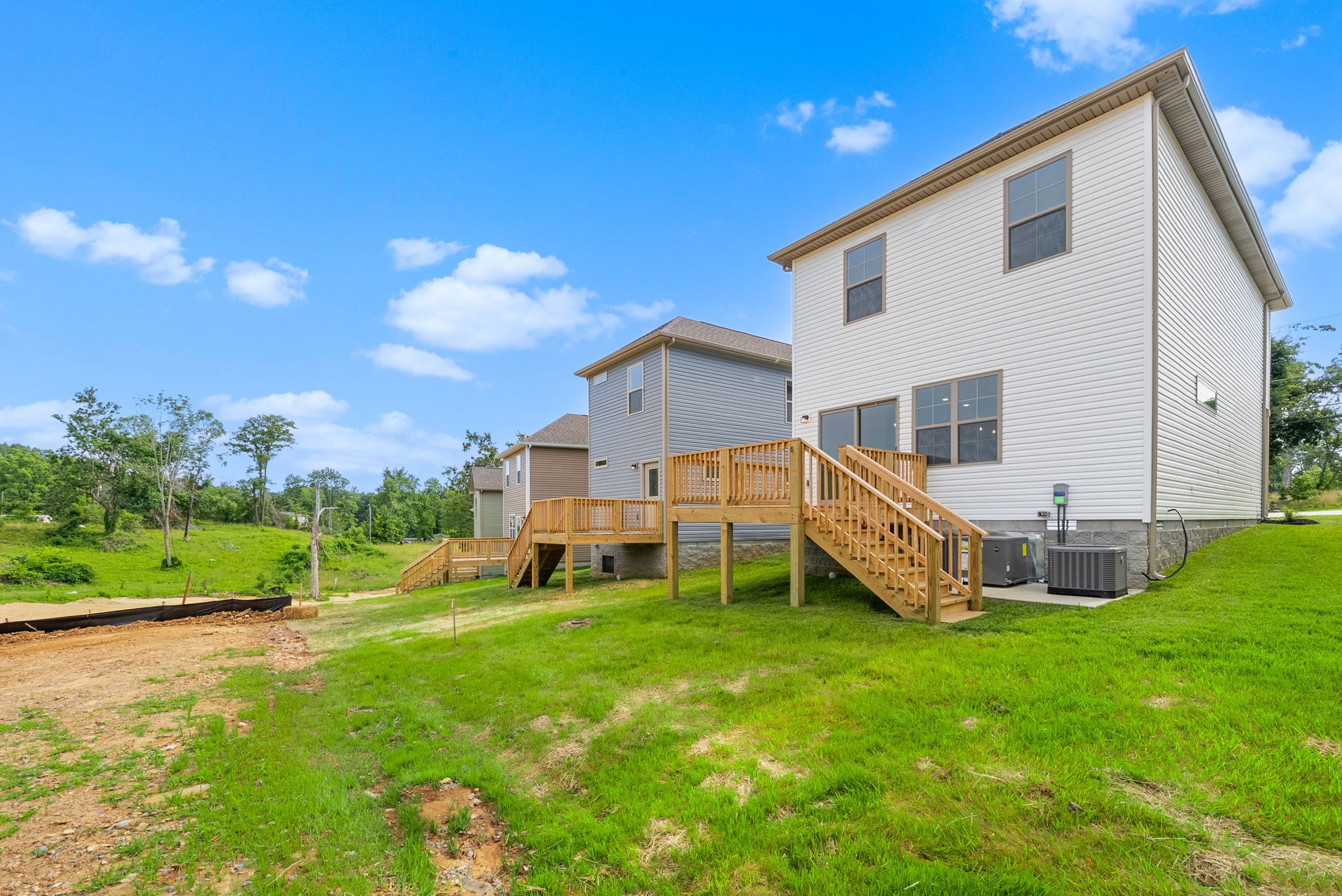 1912 Evans Road Clarksville, TN 37042 - Photo 29 of 32 a view of a house with a yard and sitting area