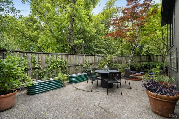 $1,895,000 | 53 Sir Francis Drake Boulevard, Ross, CA 94957