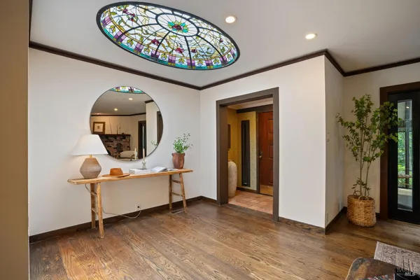 $1,895,000 | 53 Sir Francis Drake Boulevard, Ross, CA 94957