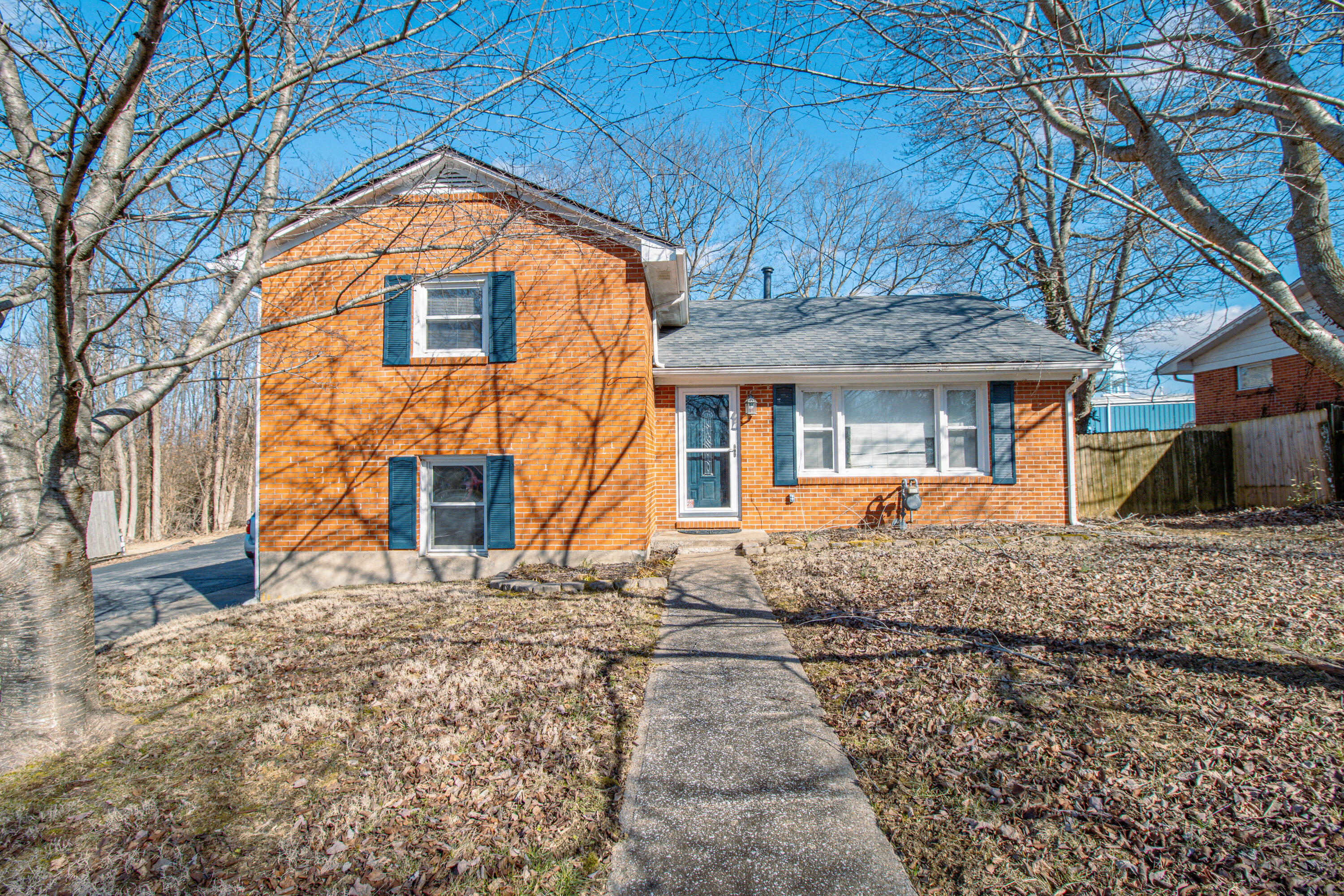 47 Watts Road Winchester, KY 40391 - Photo 2 of 29 IMG_2252
