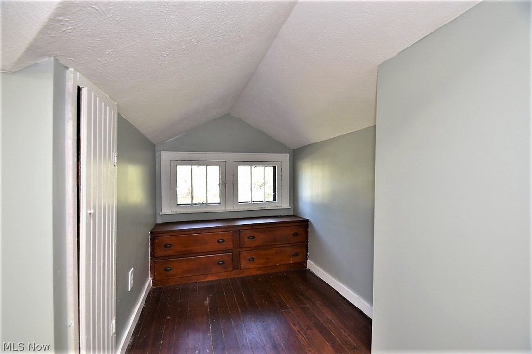 1942 Faye Road Akron, OH 44306 - Photo 25 of 35 Gallery Image 25