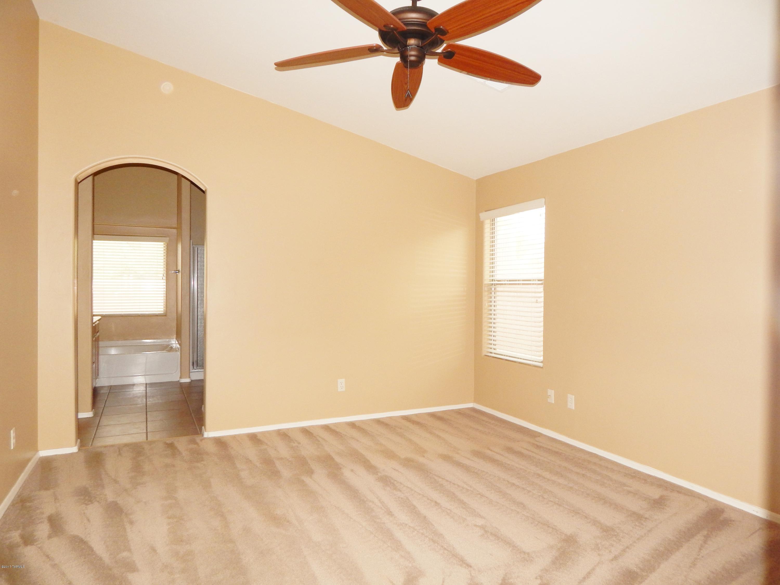 17169 South Scarlet Cliff Place Vail, AZ 85641 - Photo 7 of 15