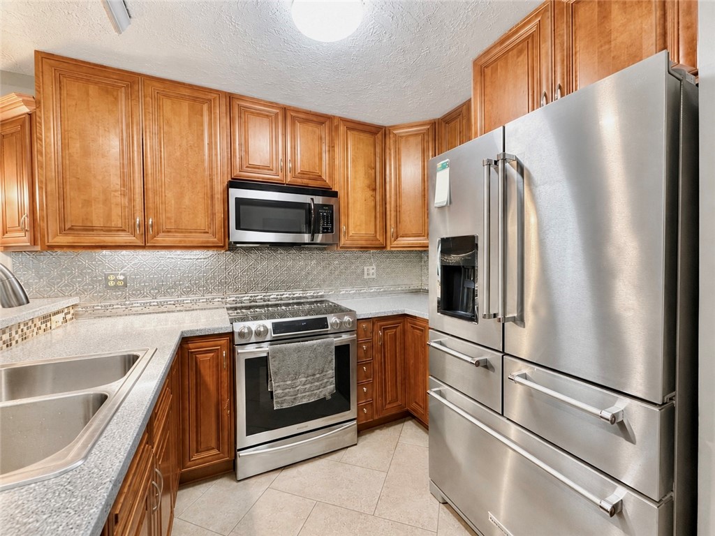 2909 Markle Hollow Road Corning, NY 14830 - Photo 7 of 23