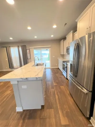 $2,400 | 5943 Brookstone Drive, Newburgh, IN 47630