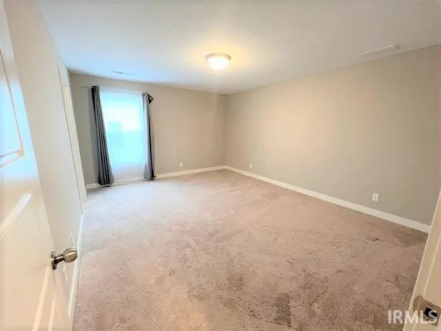 $2,400 | 5943 Brookstone Drive, Newburgh, IN 47630