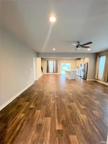 $2,400 | 5943 Brookstone Drive, Newburgh, IN 47630