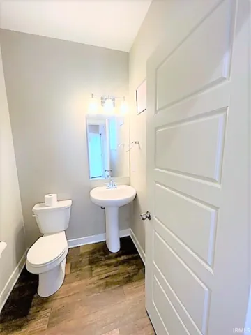 $2,400 | 5943 Brookstone Drive, Newburgh, IN 47630