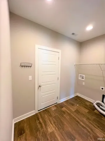 $2,400 | 5943 Brookstone Drive, Newburgh, IN 47630