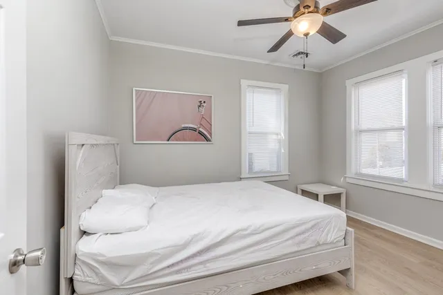 $499,999 | 222 East Burk Avenue, Unit 4, Wildwood, NJ 08260