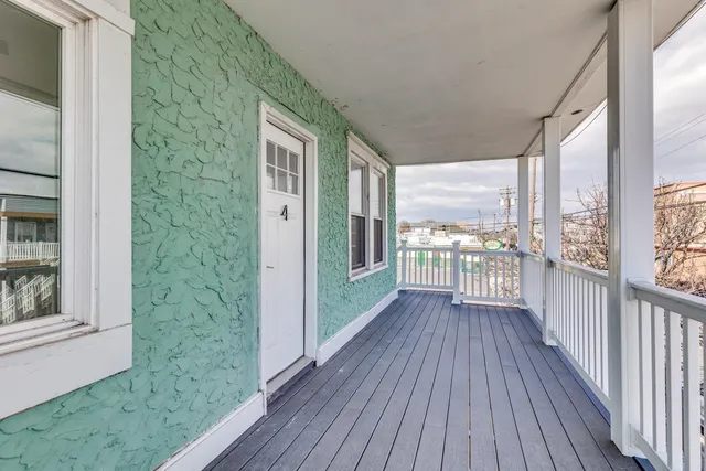 $499,999 | 222 East Burk Avenue, Unit 4, Wildwood, NJ 08260
