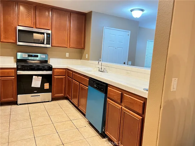 $414,900 | 25820 Iris Avenue, Unit C, Moreno Valley, CA 92551