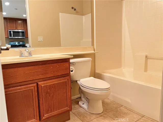 $414,900 | 25820 Iris Avenue, Unit C, Moreno Valley, CA 92551