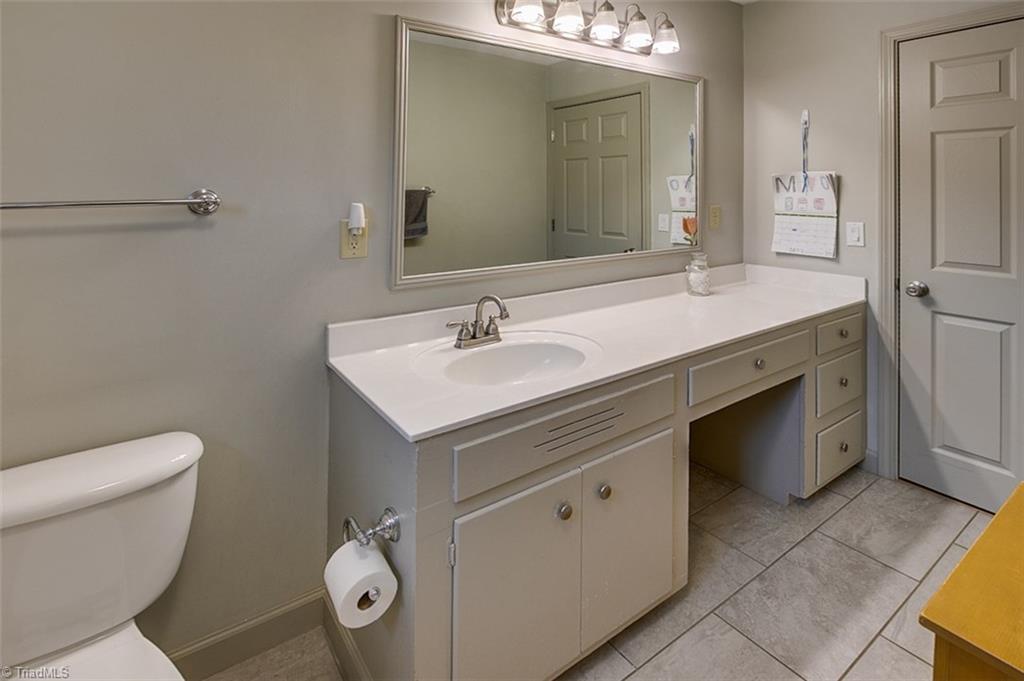1008 Hub Morris Road Asheboro, NC 27203 - Photo 14 of 30 Gallery Image 14