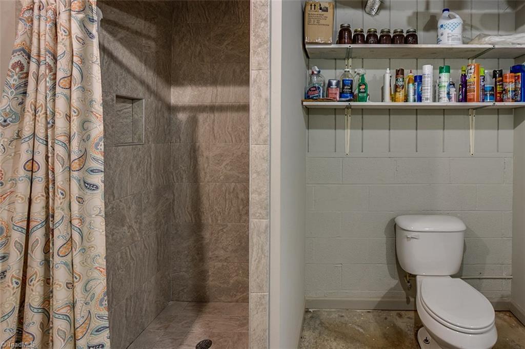 1008 Hub Morris Road Asheboro, NC 27203 - Photo 19 of 30 Gallery Image 19