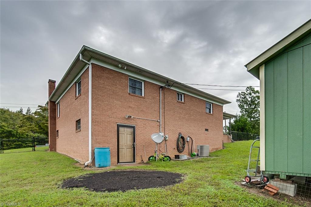 1008 Hub Morris Road Asheboro, NC 27203 - Photo 22 of 30 Gallery Image 22
