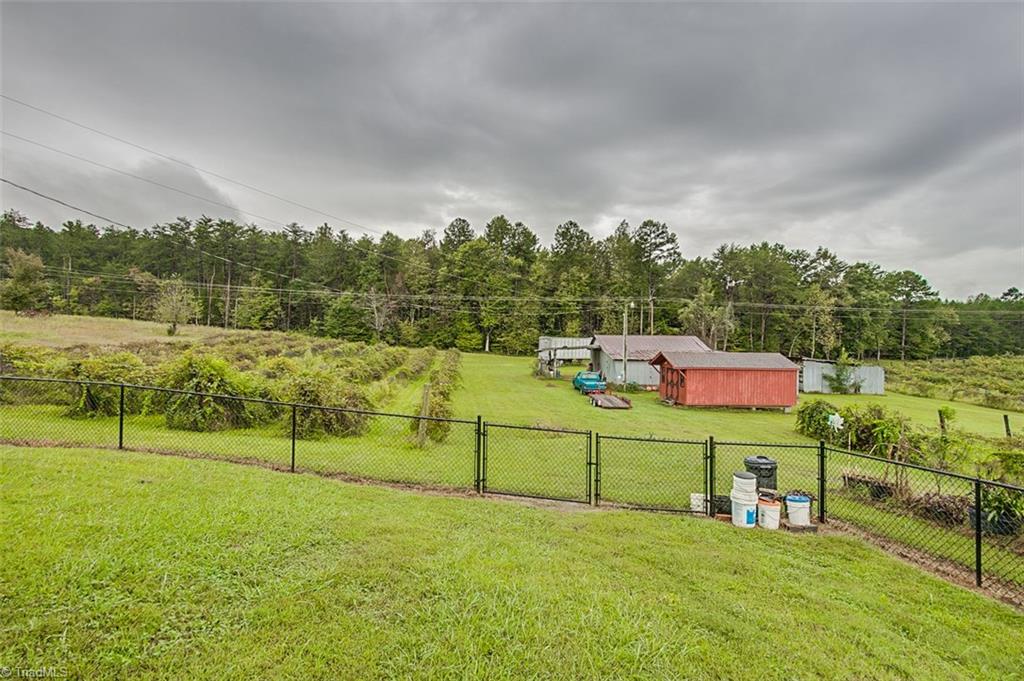 1008 Hub Morris Road Asheboro, NC 27203 - Photo 27 of 30 Gallery Image 27