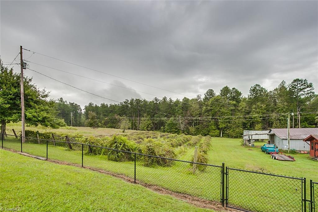 1008 Hub Morris Road Asheboro, NC 27203 - Photo 28 of 30 Gallery Image 28