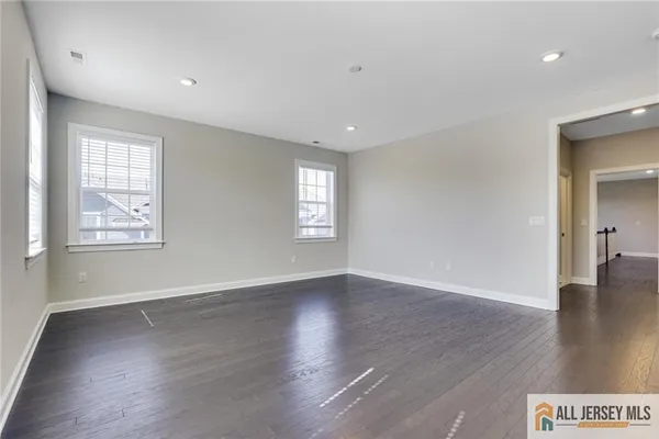 $5,500 | 1 Lafayette Way, Cranbury, NJ 08512