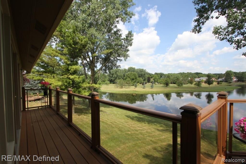 2332 Ulster Road Rochester Hills, MI 48309 - Photo 33 of 38
