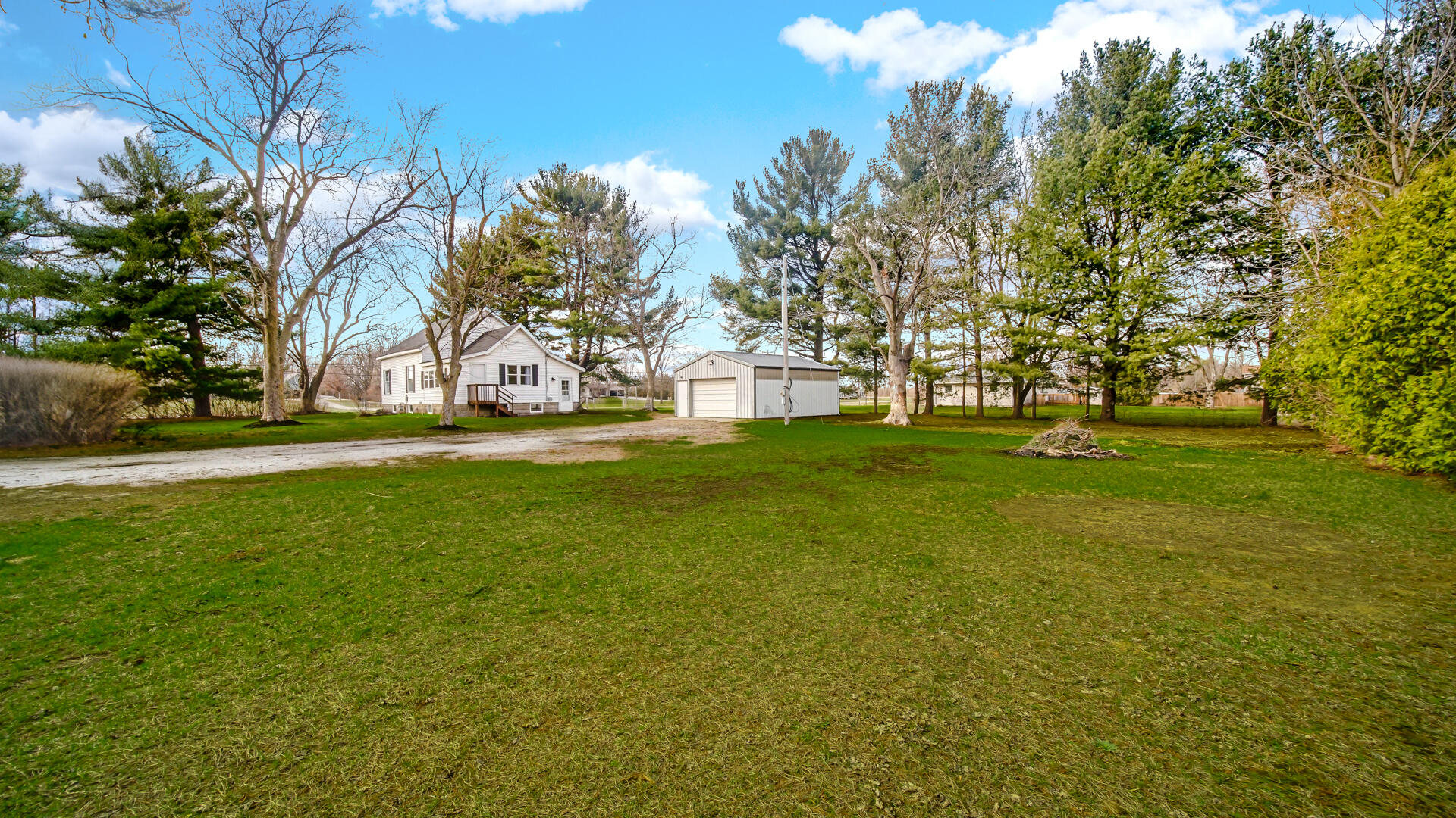 11341 North 900 West Demotte, IN 46310 - Photo 3 of 24 1920x1080