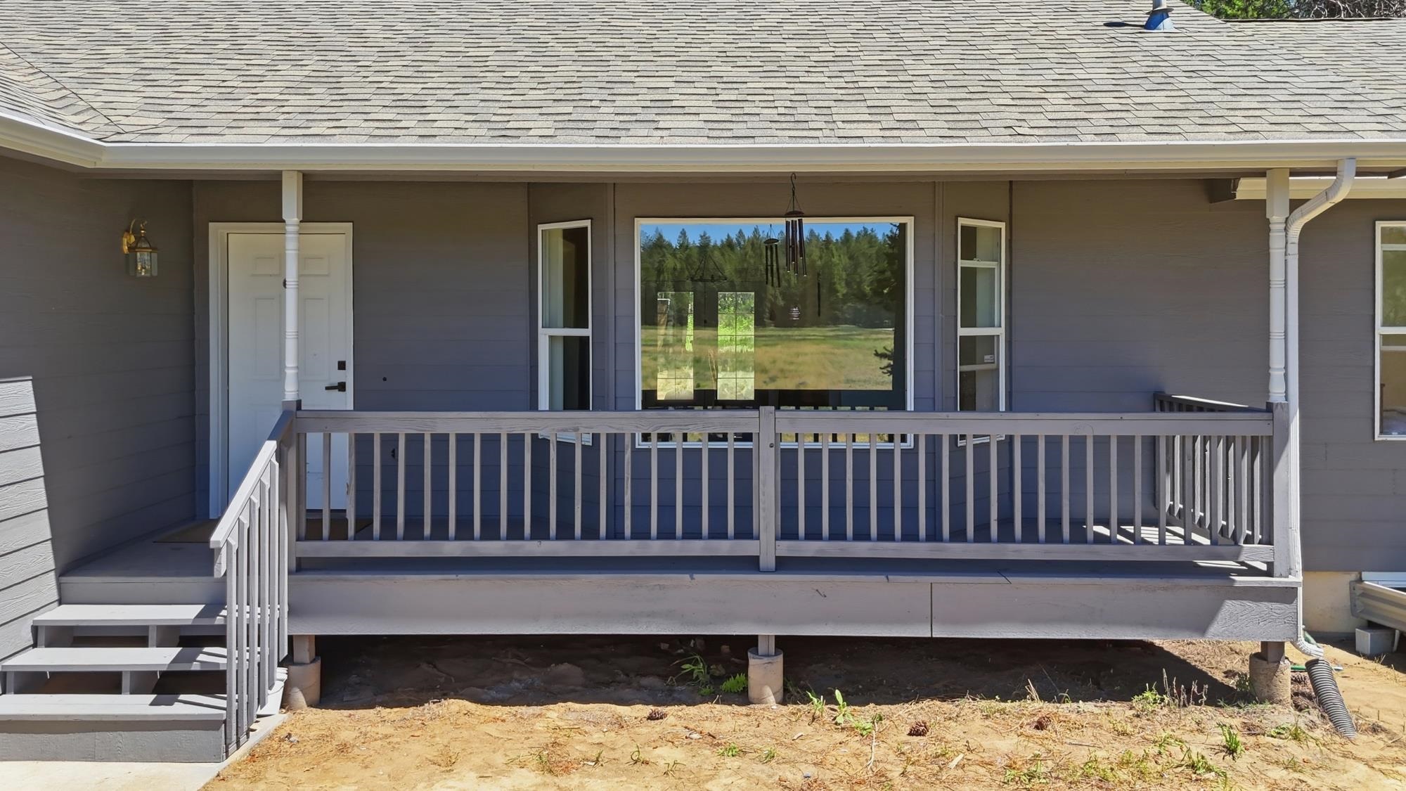 37106 North Muehle Road Elk, WA 99009 - Photo 3 of 32