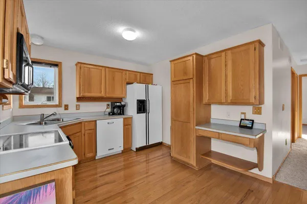$375,000 | 402 13th Avenue Northeast, Buffalo, MN 55313
