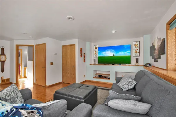 $375,000 | 402 13th Avenue Northeast, Buffalo, MN 55313