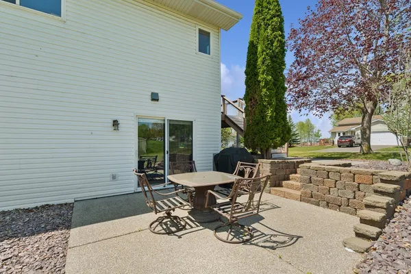 $375,000 | 402 13th Avenue Northeast, Buffalo, MN 55313