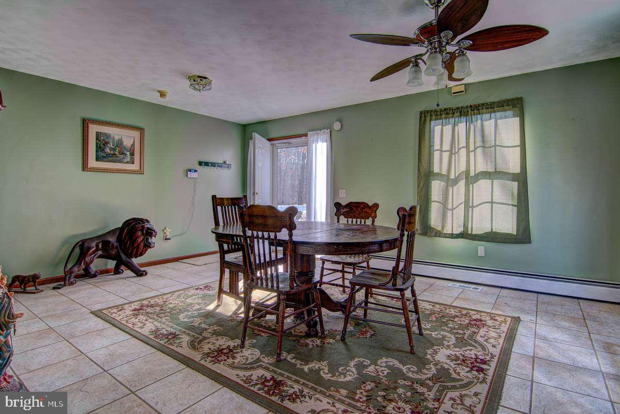 1140 Hanover Road Gettysburg, PA 17325 - Photo 16 of 30 Gallery Image 16