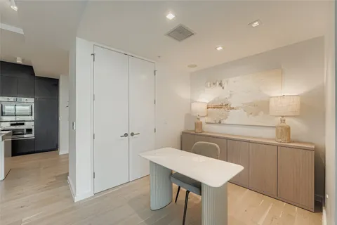 $1,395,000 | 313 West 17th Street, Unit 1404, Austin, TX 78701