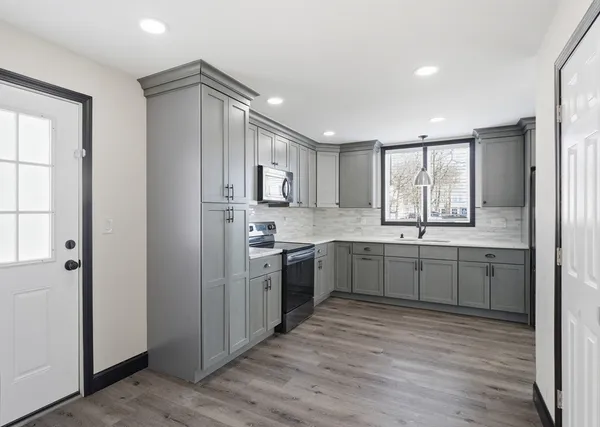 $549,900 | 90 Newton Avenue, Lynn, MA 01905