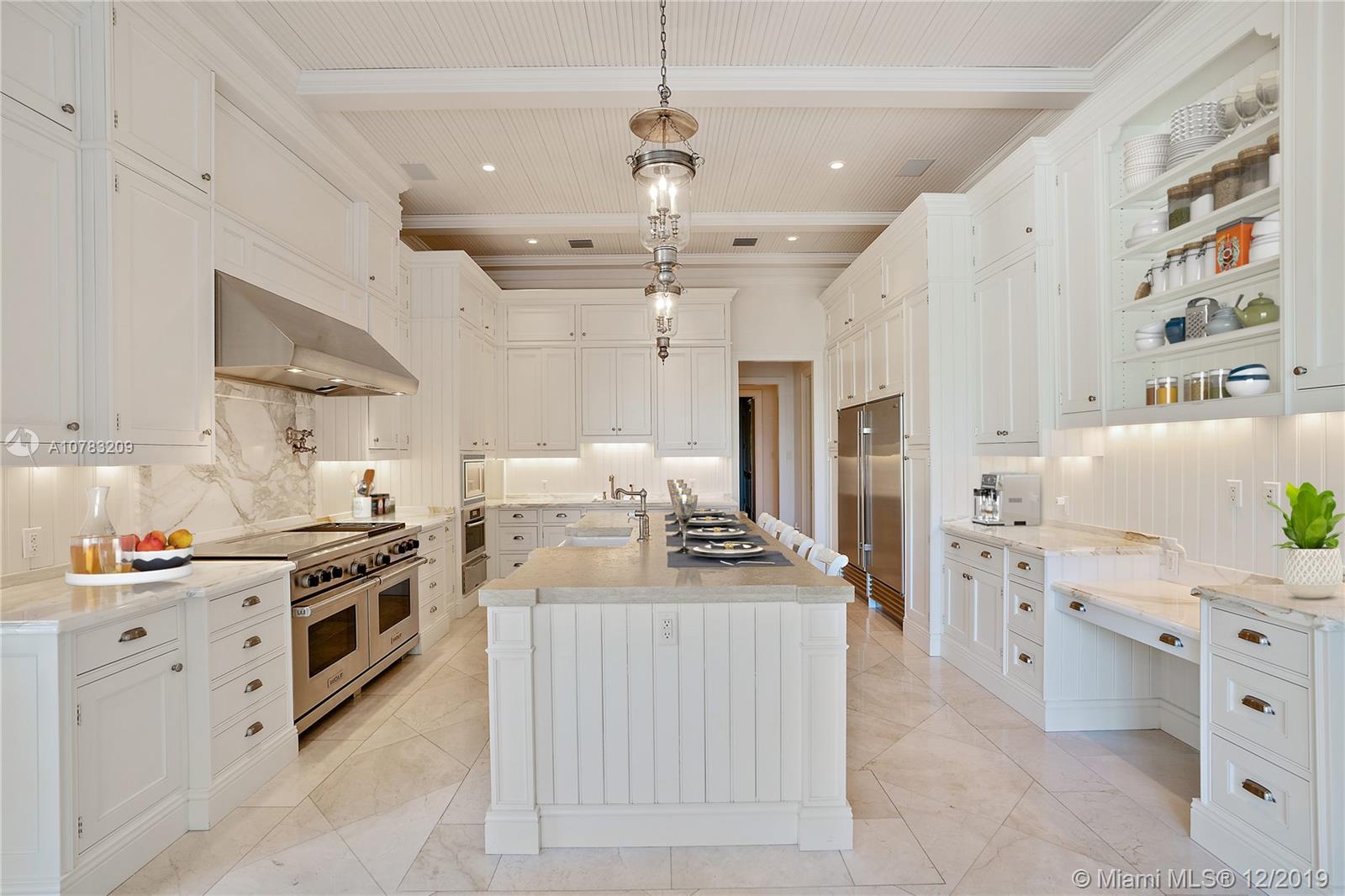 202 Gomez Road Hobe Sound, FL 33455 - Photo 16 of 36 Kitchen