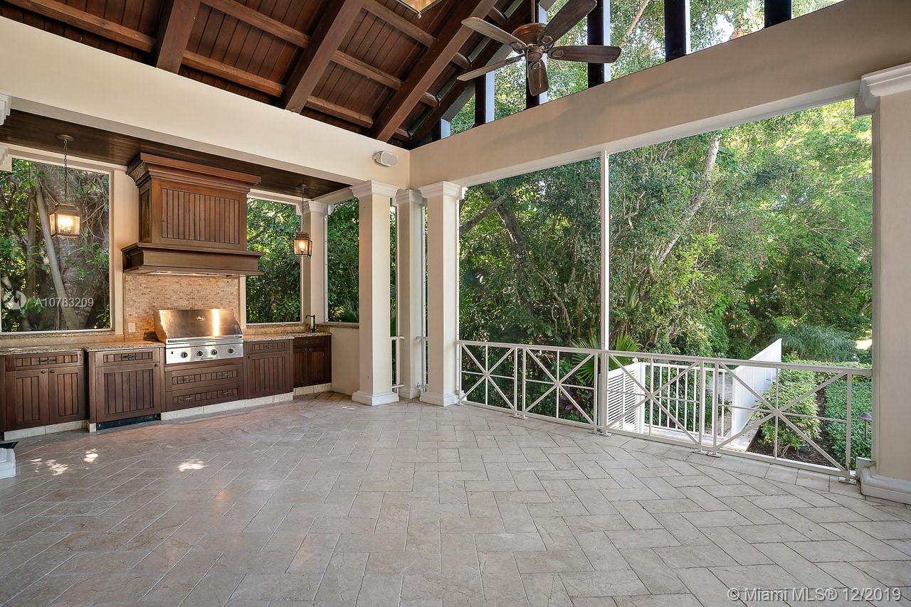 202 Gomez Road Hobe Sound, FL 33455 - Photo 28 of 36 Outdoor Kitchen