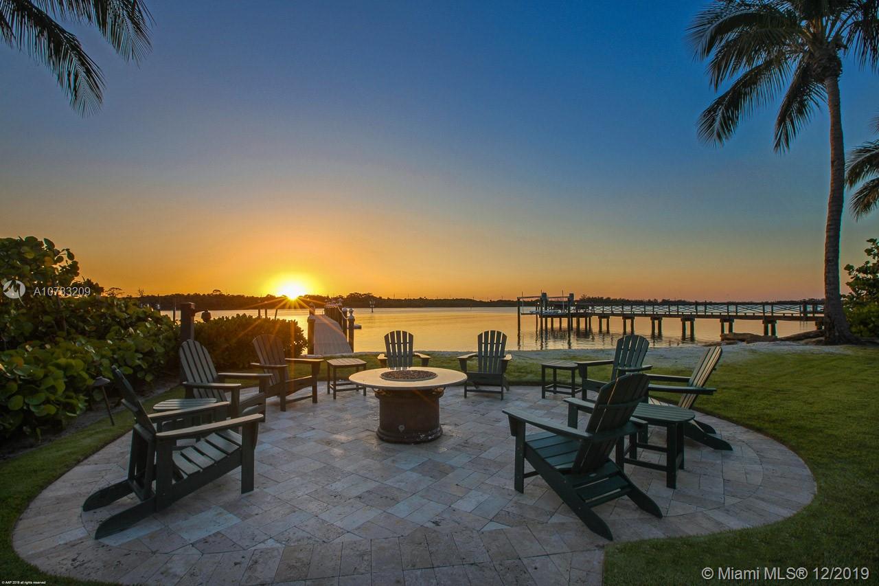 202 Gomez Road Hobe Sound, FL 33455 - Photo 6 of 36 Fire Pit