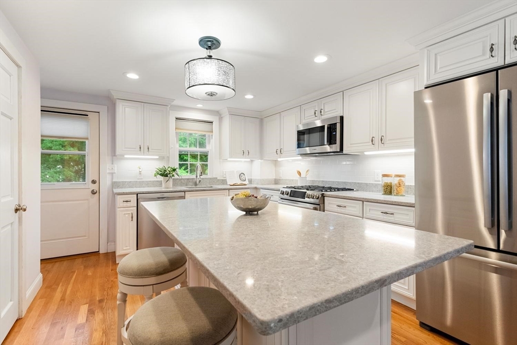 69 Meriam Street Wakefield, MA 01880 - Photo 19 of 38