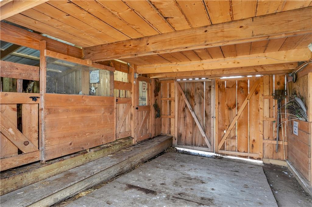 1061 Eakin Road Emlenton, PA 16373 - Photo 22 of 25 Gallery Image 22