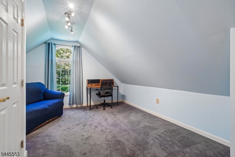21 Misty Lane Andover, NJ 07821 - Photo 17 of 45 Gallery Image 17