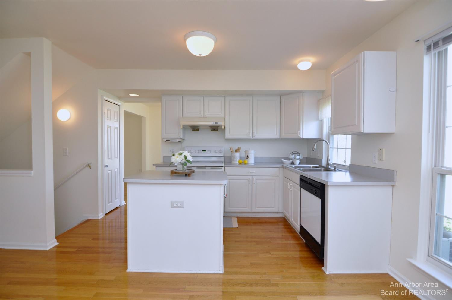 2735 Aspen Ridge Drive Ann Arbor, MI 48103 - Photo 19 of 65 Photo 19