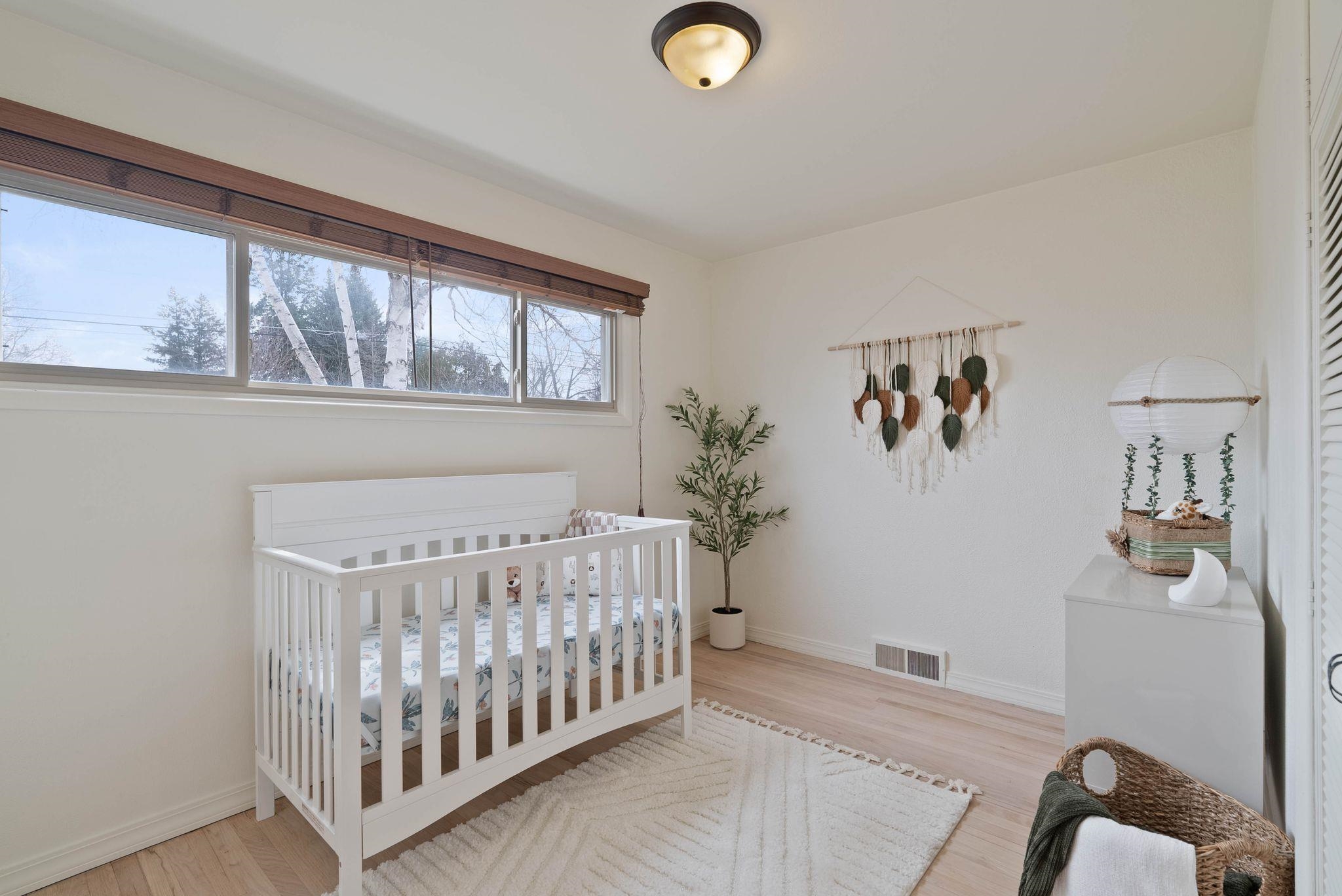 815 North Locust Road Spokane, WA 99206 - Photo 13 of 29