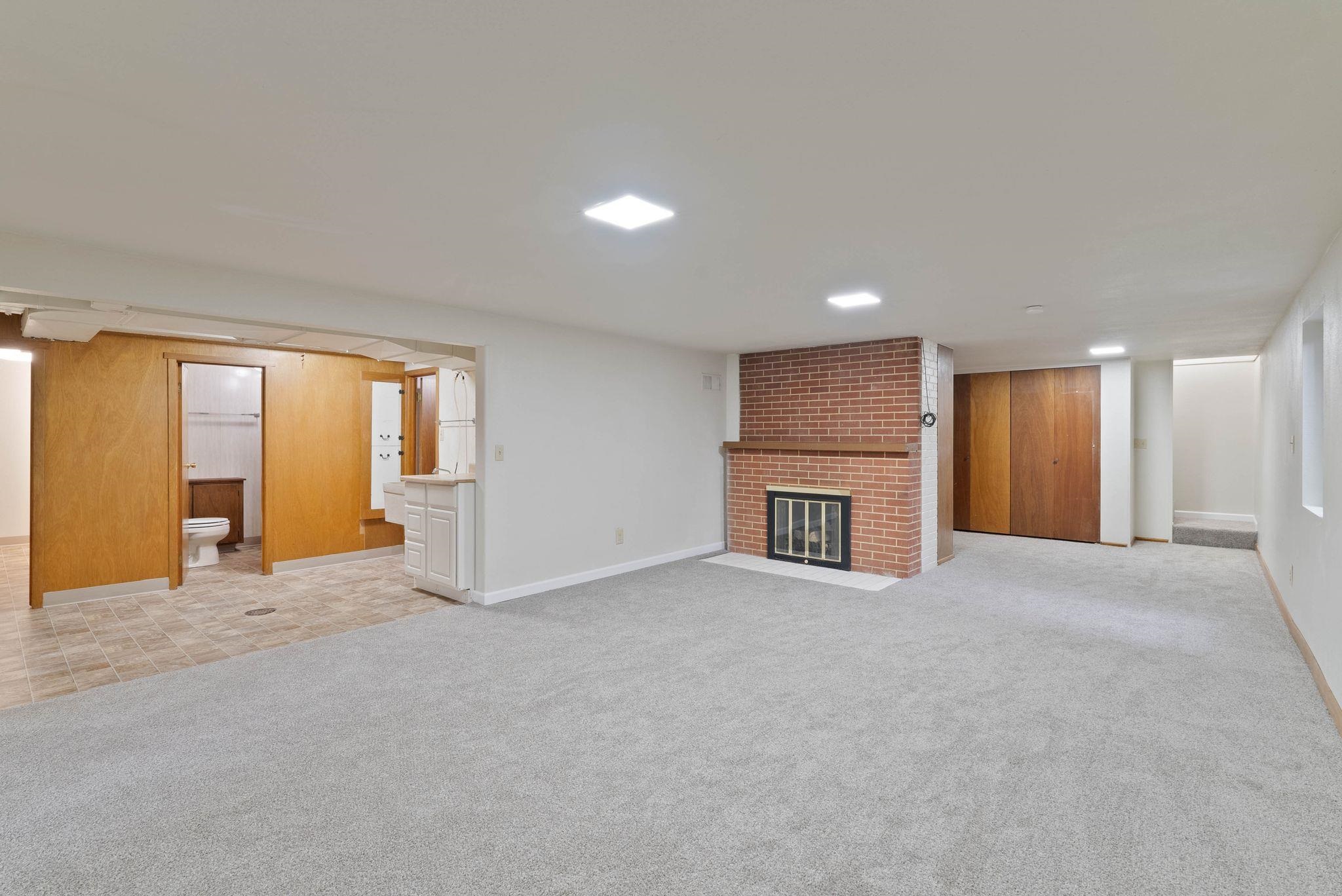815 North Locust Road Spokane, WA 99206 - Photo 14 of 29