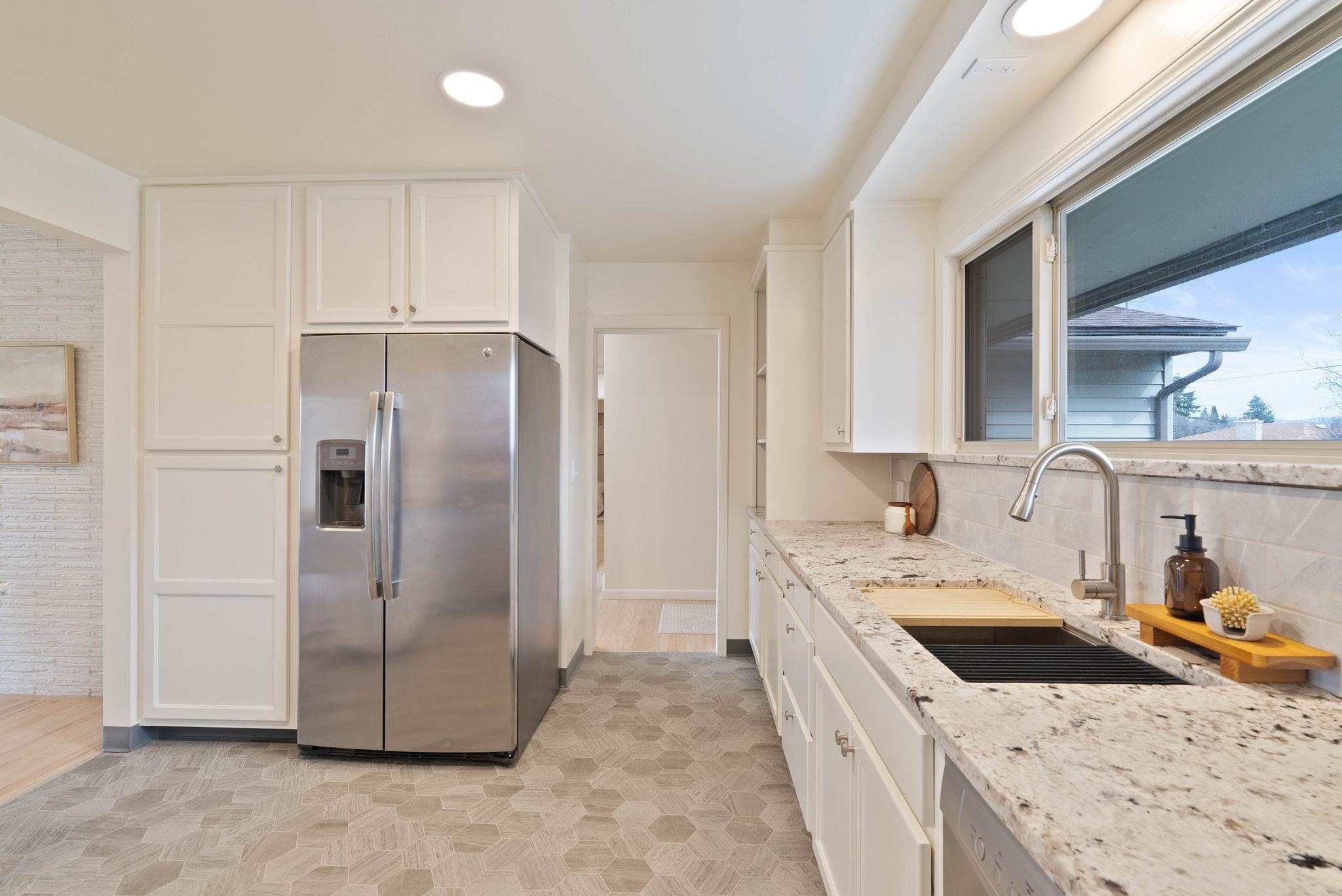 815 North Locust Road Spokane, WA 99206 - Photo 9 of 29